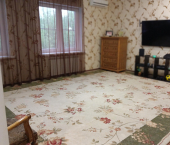 3-комн, 96кв м, этаж 1/4 Петрашевского ул., 41