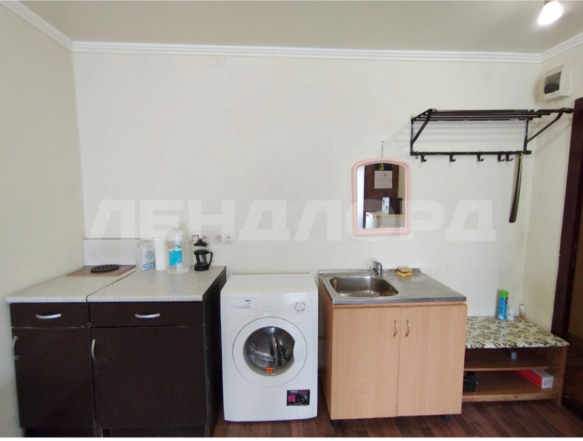 Сдать комнату за 10 000 рублей на проспект 40-летия Победы, 63/11