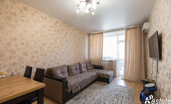 3-комн квартира улица Профинтерна, 11,  д. 11