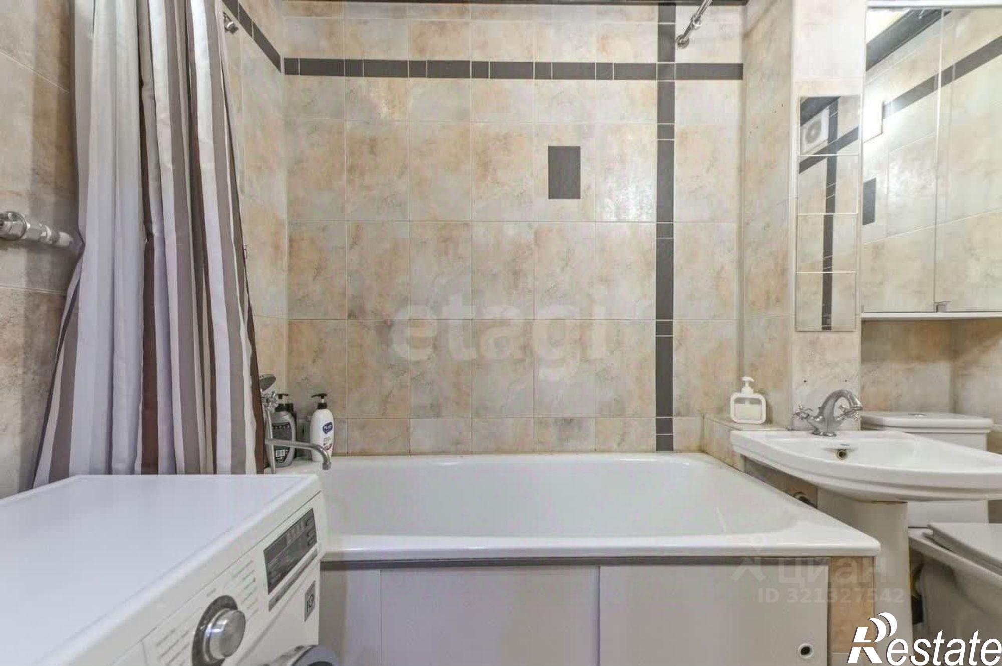 Купить квартиру за 5 300 000 рублей на улица 339-й Стрелковой Дивизии, 29