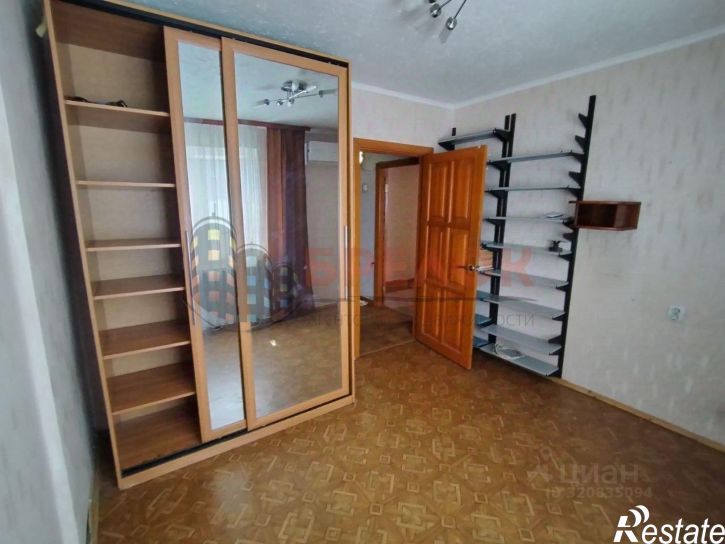 3-комн квартира проспект Стачки, 219,  д. 219