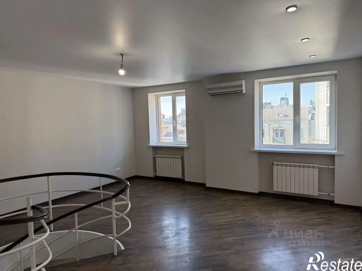 4-комн квартира улица Шаумяна, 62,  д. 62