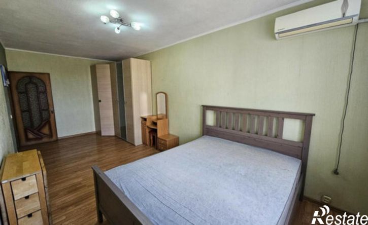 2-комн квартира пр-кт 40-летия Победы, 97,  д. 97