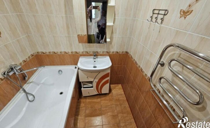 2-комн квартира пр-кт 40-летия Победы, 97,  д. 97