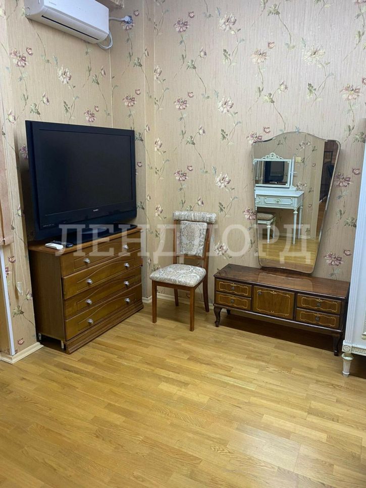 1-комн квартира Грибоедовский переулок, 33