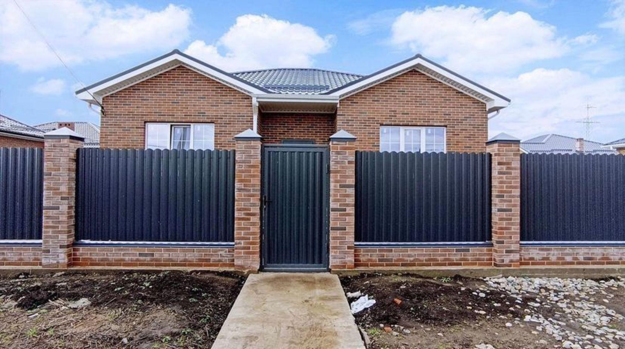 Купить дачу, дом, коттедж за 6 000 000 рублей на Особенная ул