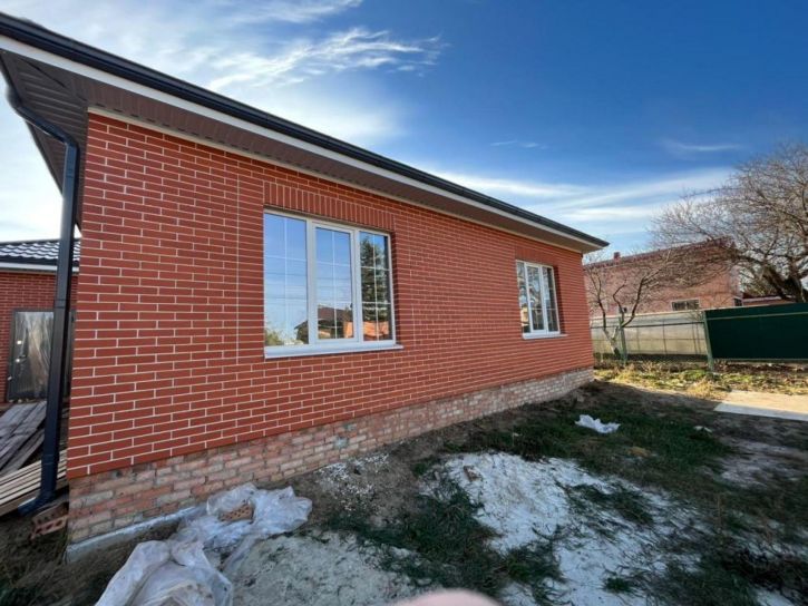 Коттедж/дом Искристая ул