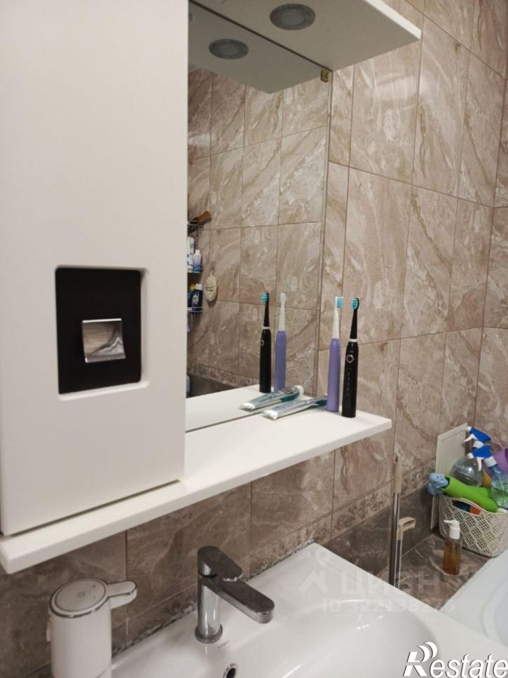 2-комн квартира ул Шаповалова, 17/5,  д. 17/5