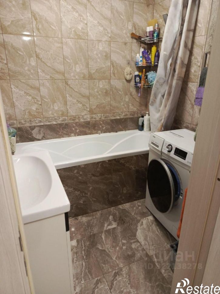 2-комн квартира ул Шаповалова, 17/5,  д. 17/5