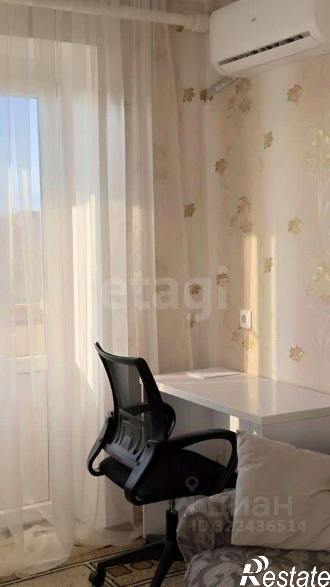 Сдать квартиру за 28 000 рублей на ул Ларина, 15/2