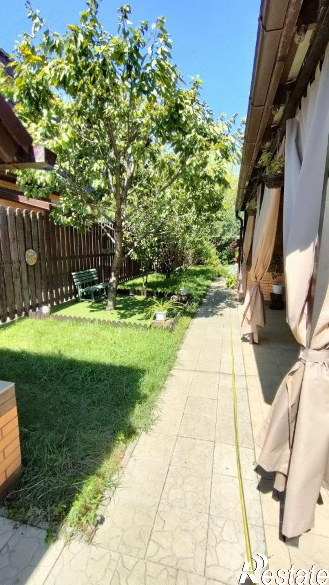 Купить дачу, дом, коттедж за 18 500 000 рублей на ул Благородная, 17