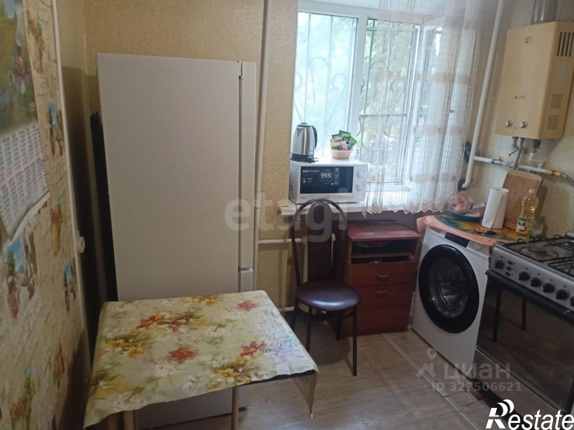 Купить квартиру за 3 100 000 рублей на пр-кт 40-летия Победы, 178