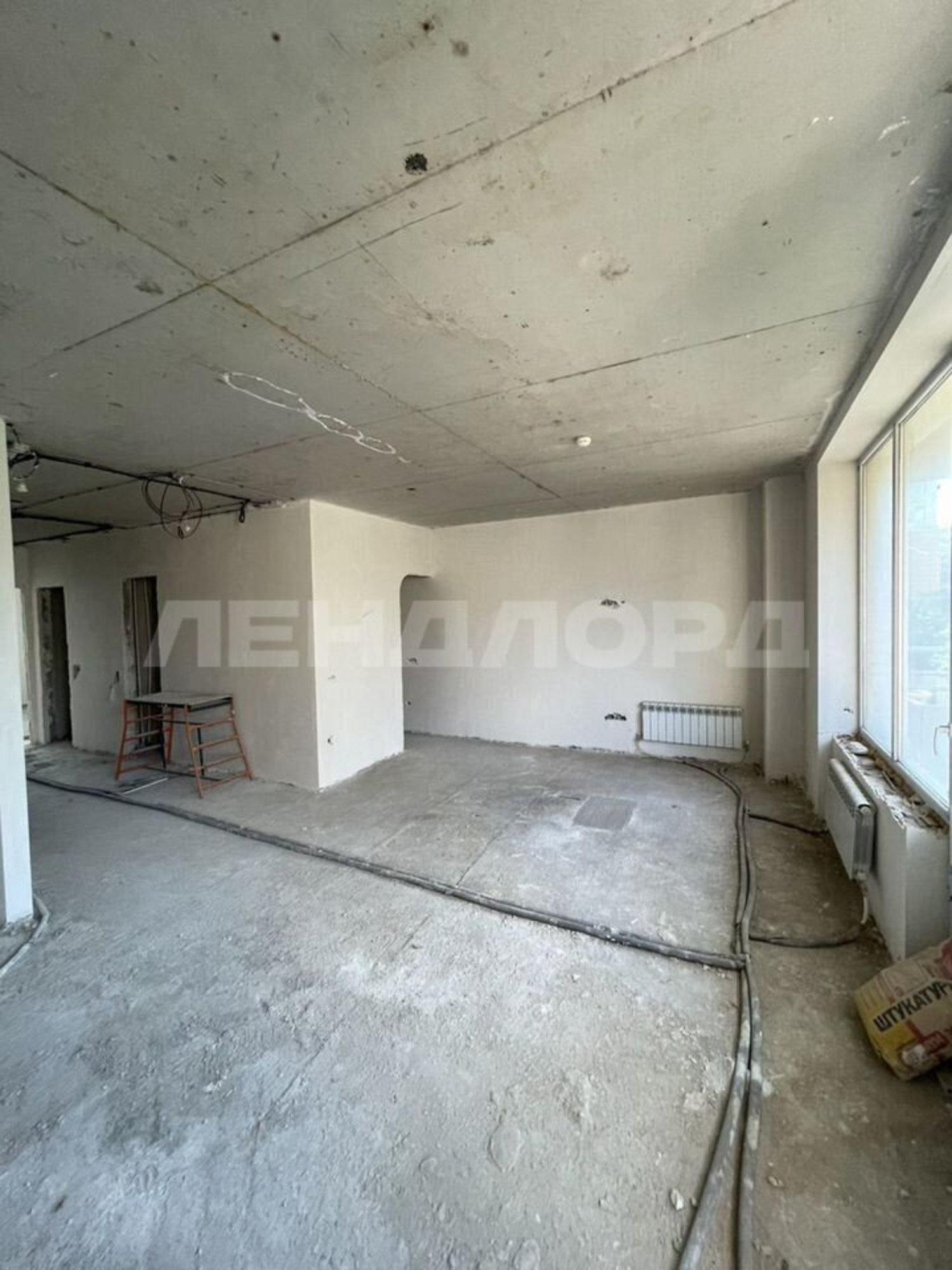 Купить квартиру за 6 700 000 рублей на Очаковская улица, 39