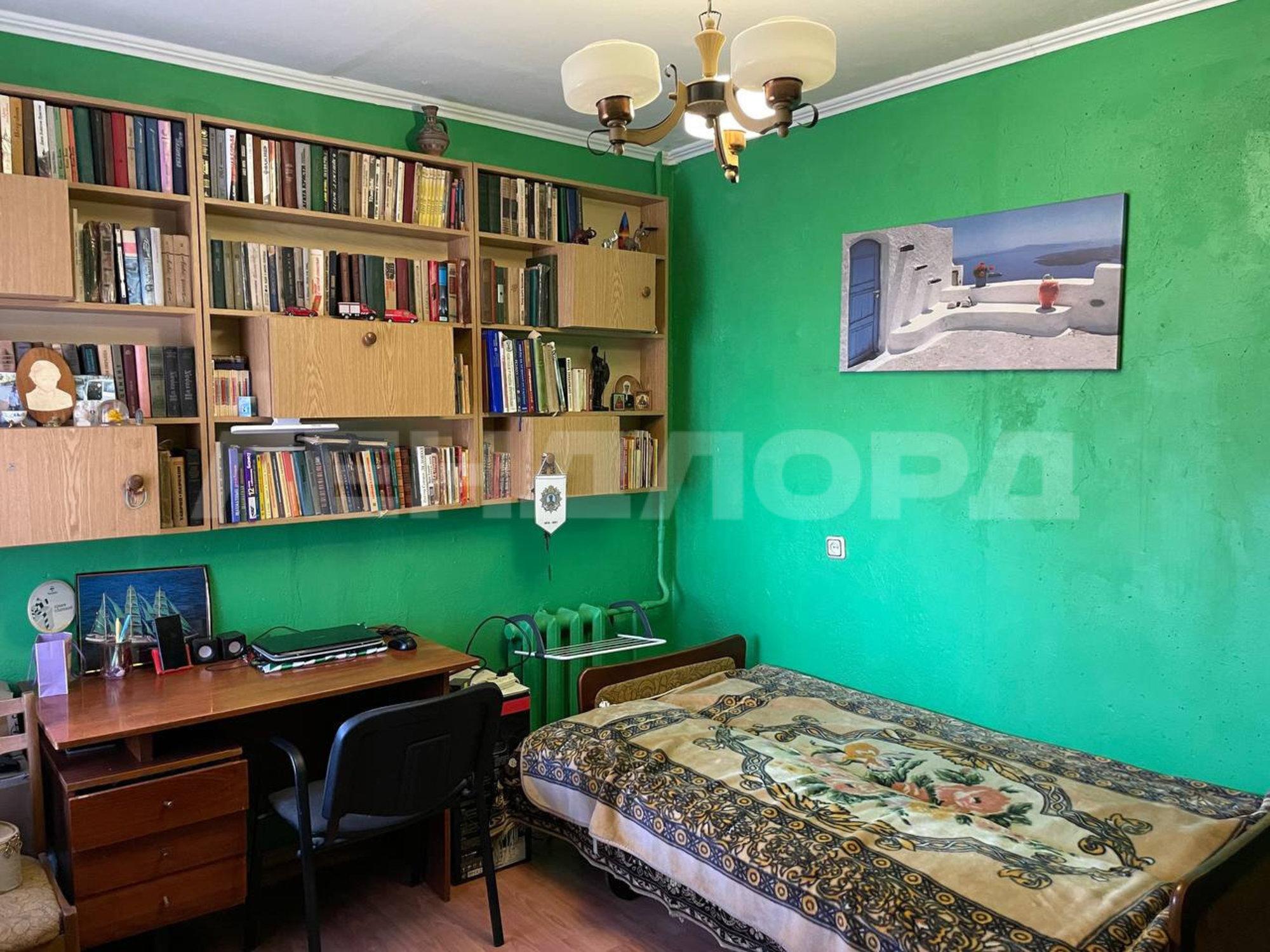 Купить квартиру за 7 300 000 рублей на Грибоедовский переулок, 4