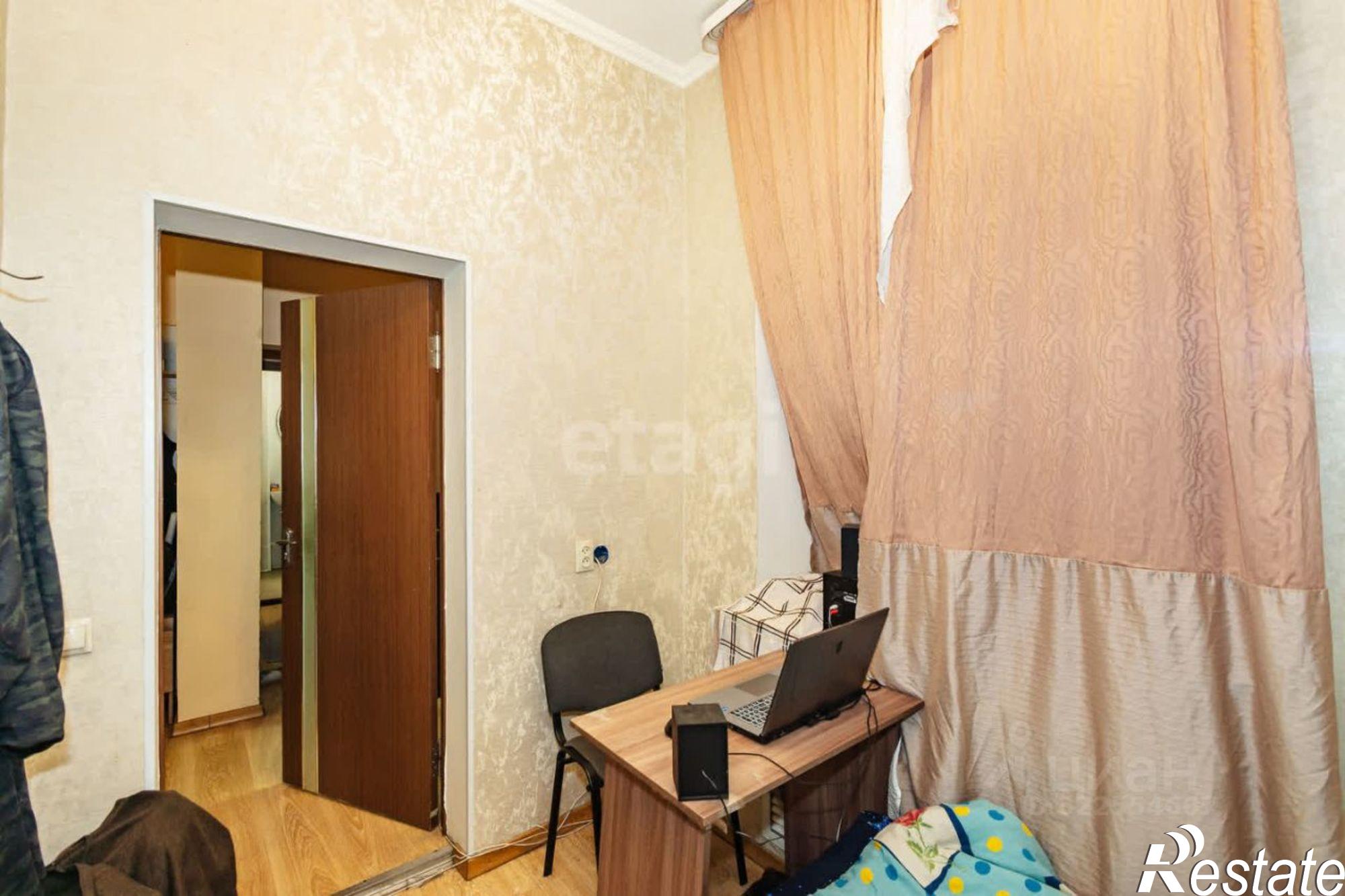 Купить квартиру за 10 899 000 рублей на Братский переулок, 86