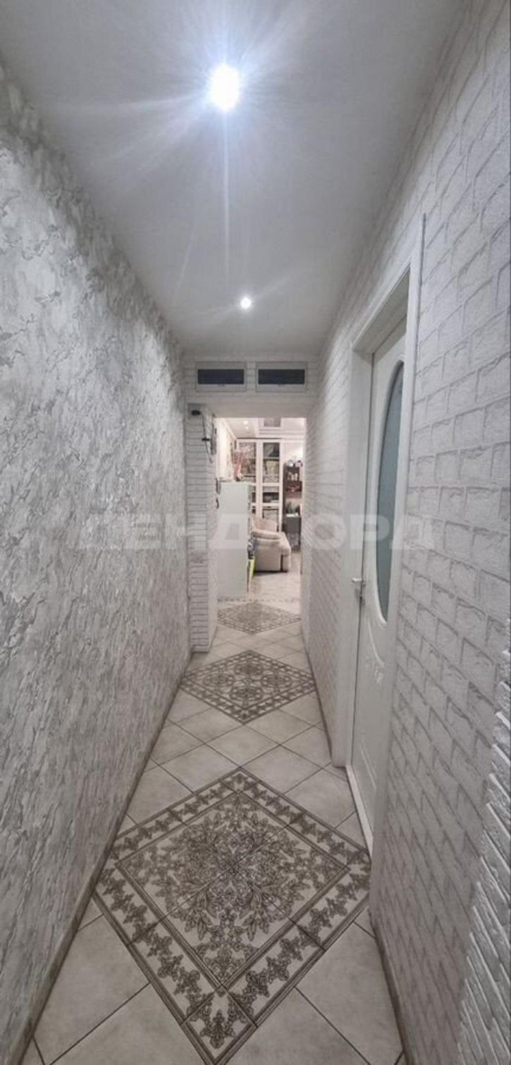 3-комн квартира улица Волкова, 11