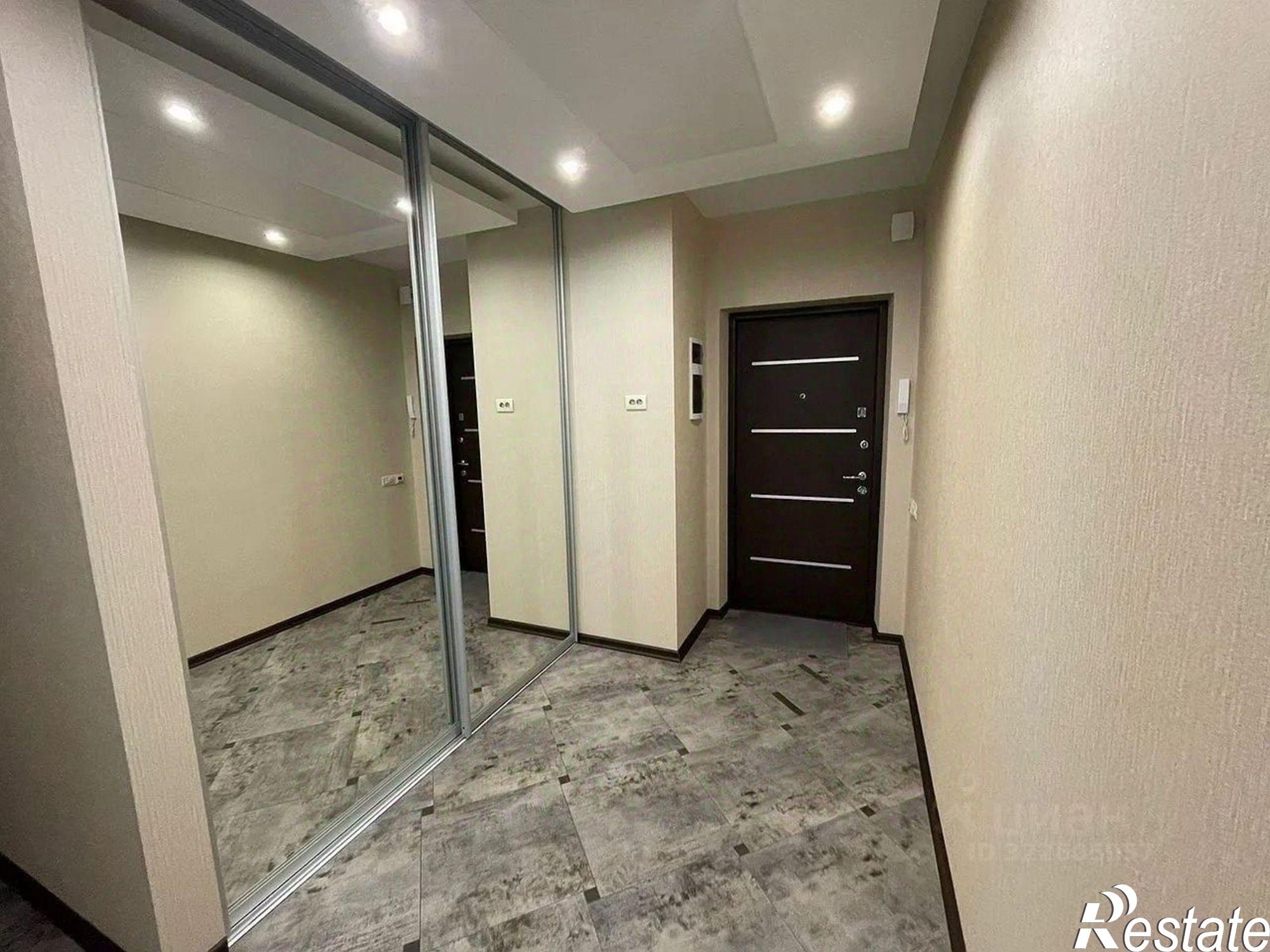 Купить квартиру за 11 400 000 рублей на ул Зорге, 11