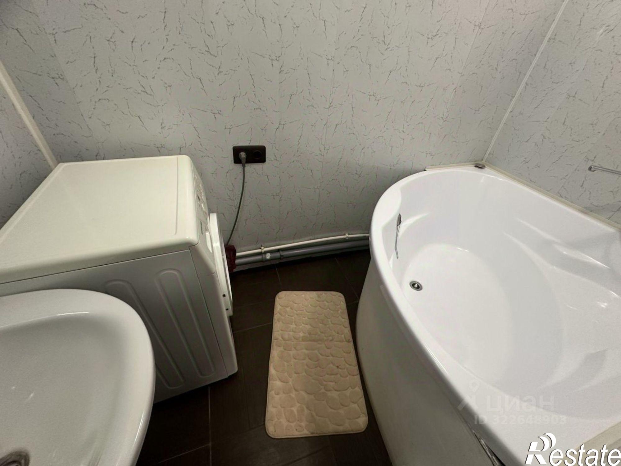 Купить квартиру за 5 100 000 рублей на Днепровский переулок, 103