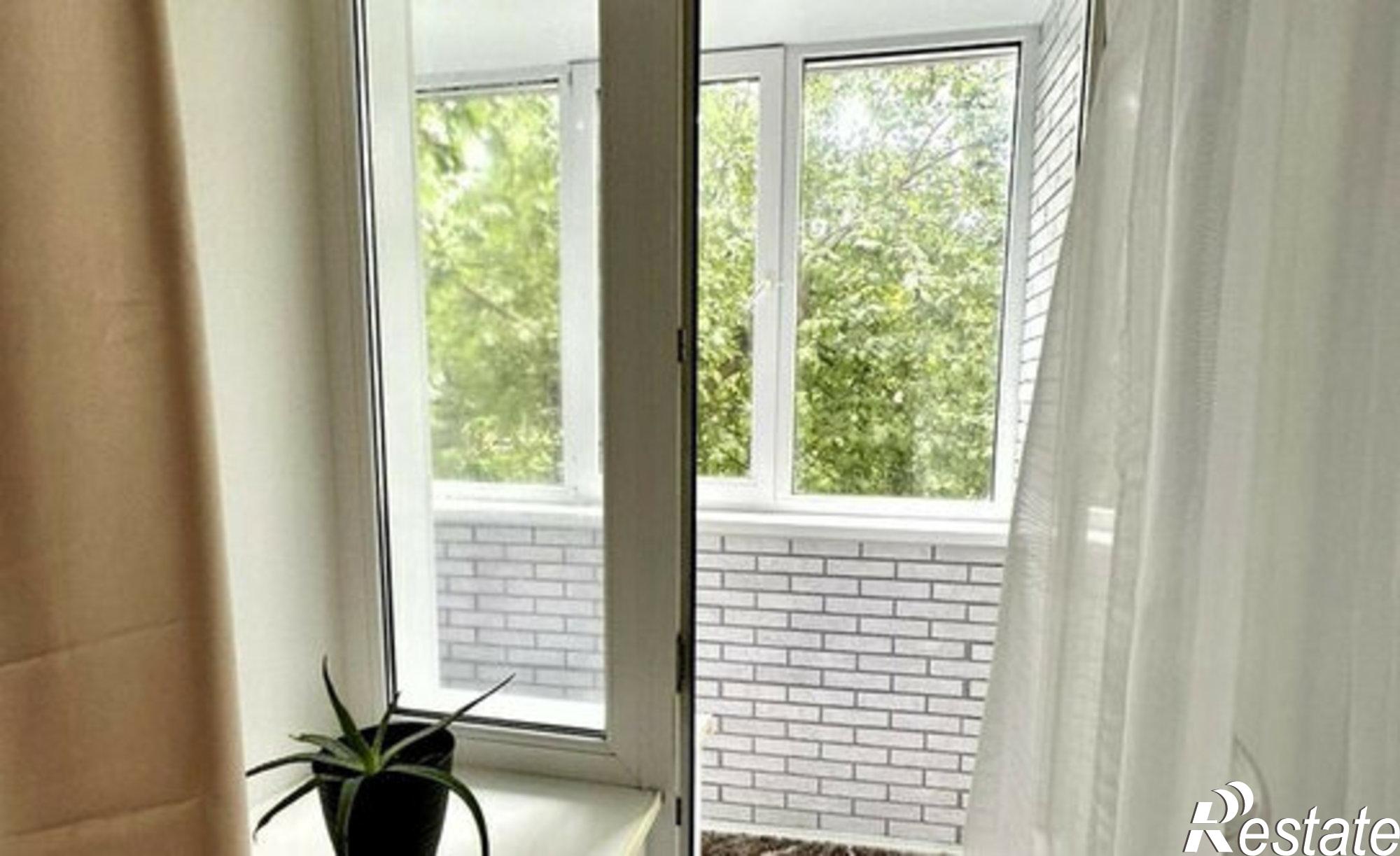 Купить квартиру за 4 100 000 рублей на проспект Стачки, 191