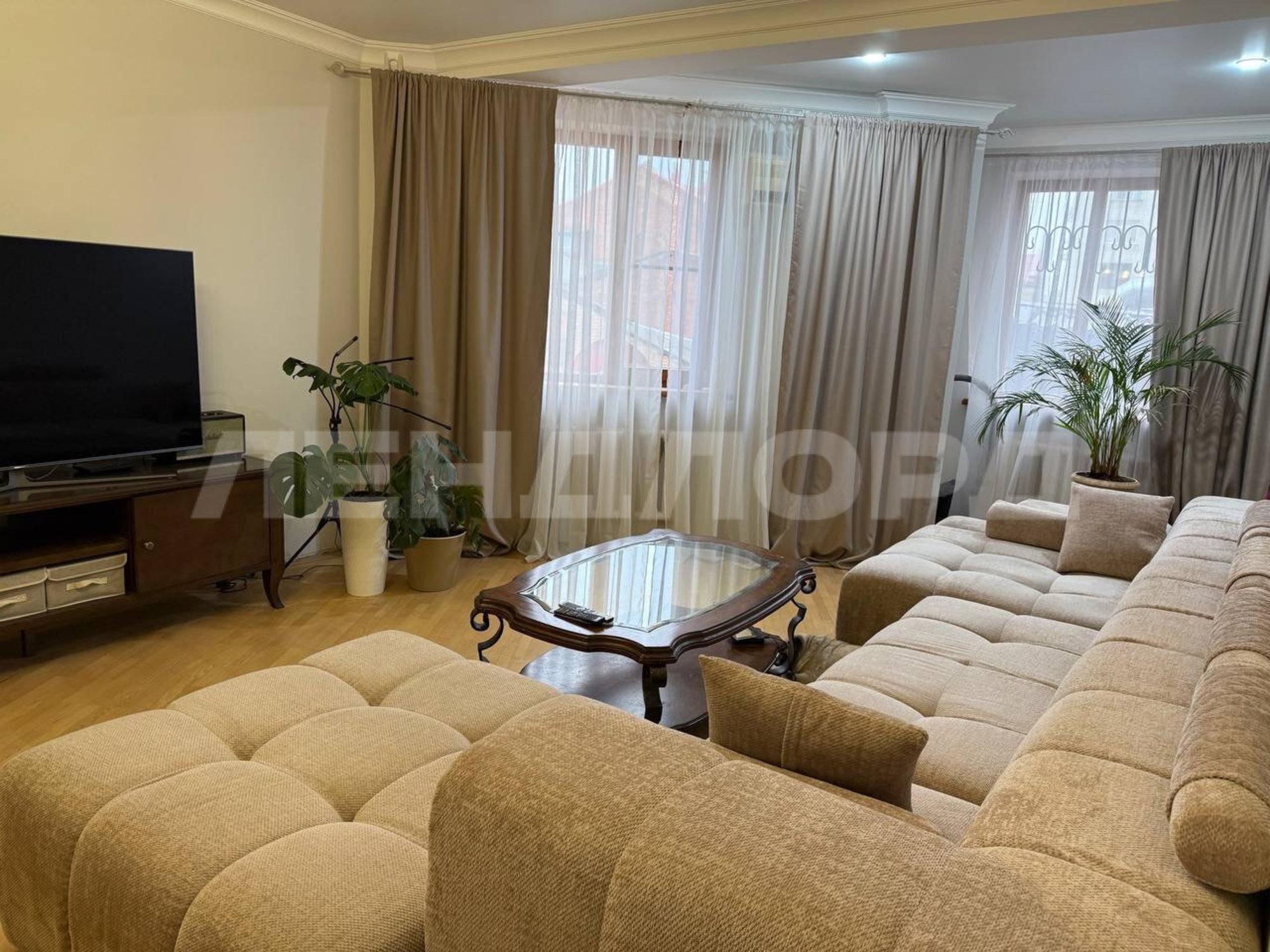 Купить квартиру за 15 500 000 рублей на Пушкинская улица, 98