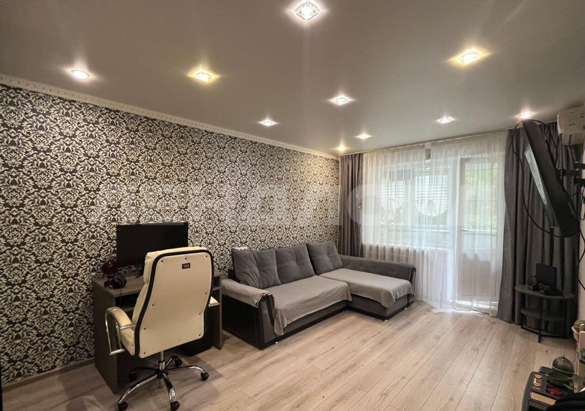 Купить квартиру за 6 350 000 рублей на Врубовая улица, 4/1