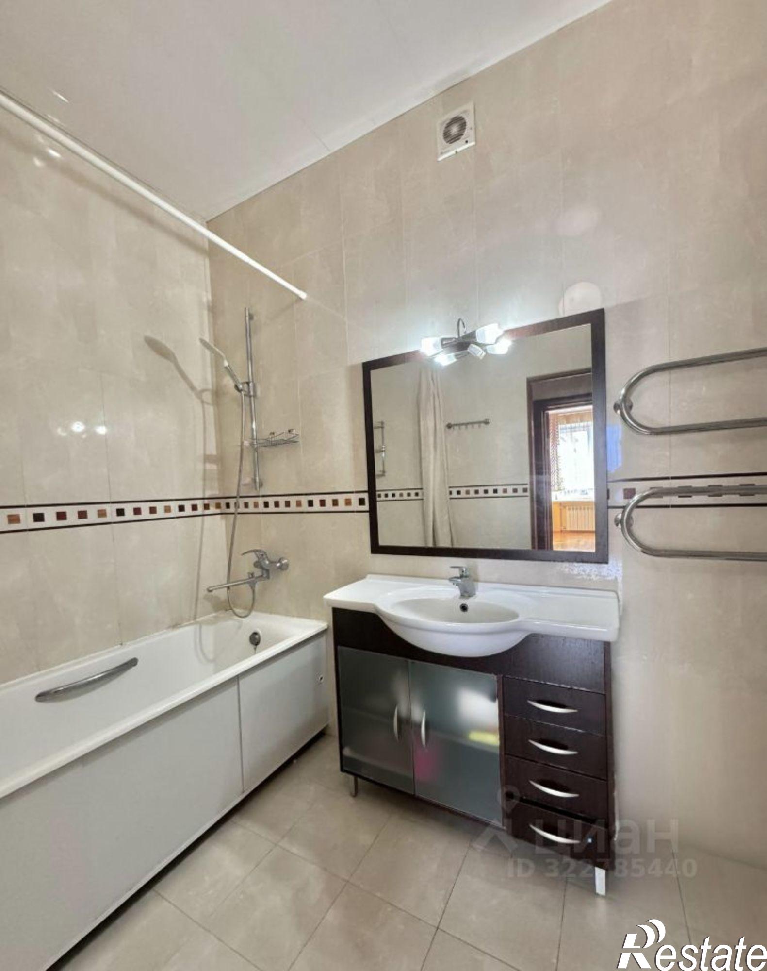 Купить квартиру за 19 800 000 рублей на проспект Чехова, 55