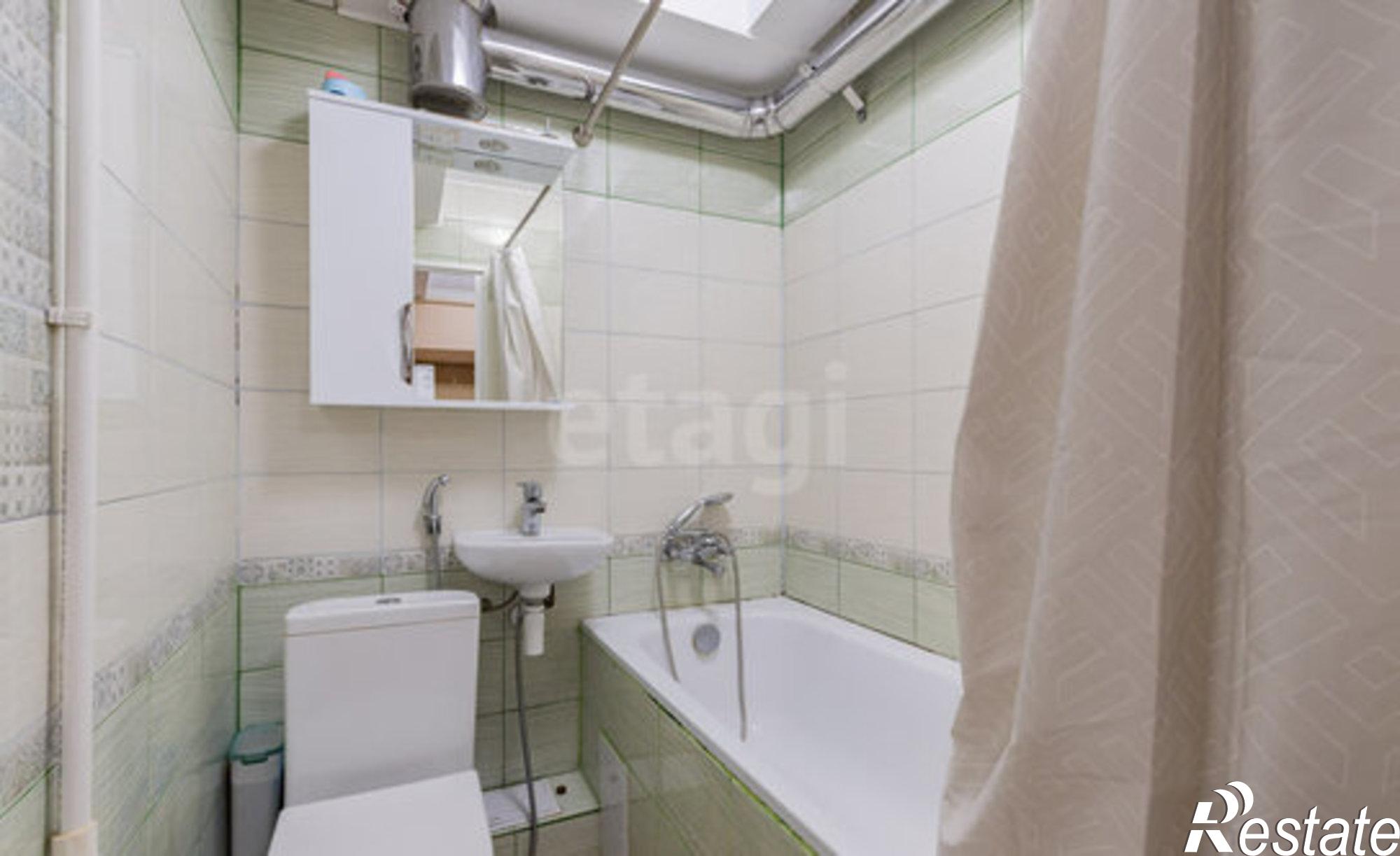 Купить квартиру за 15 900 000 рублей на улица Обороны, 79