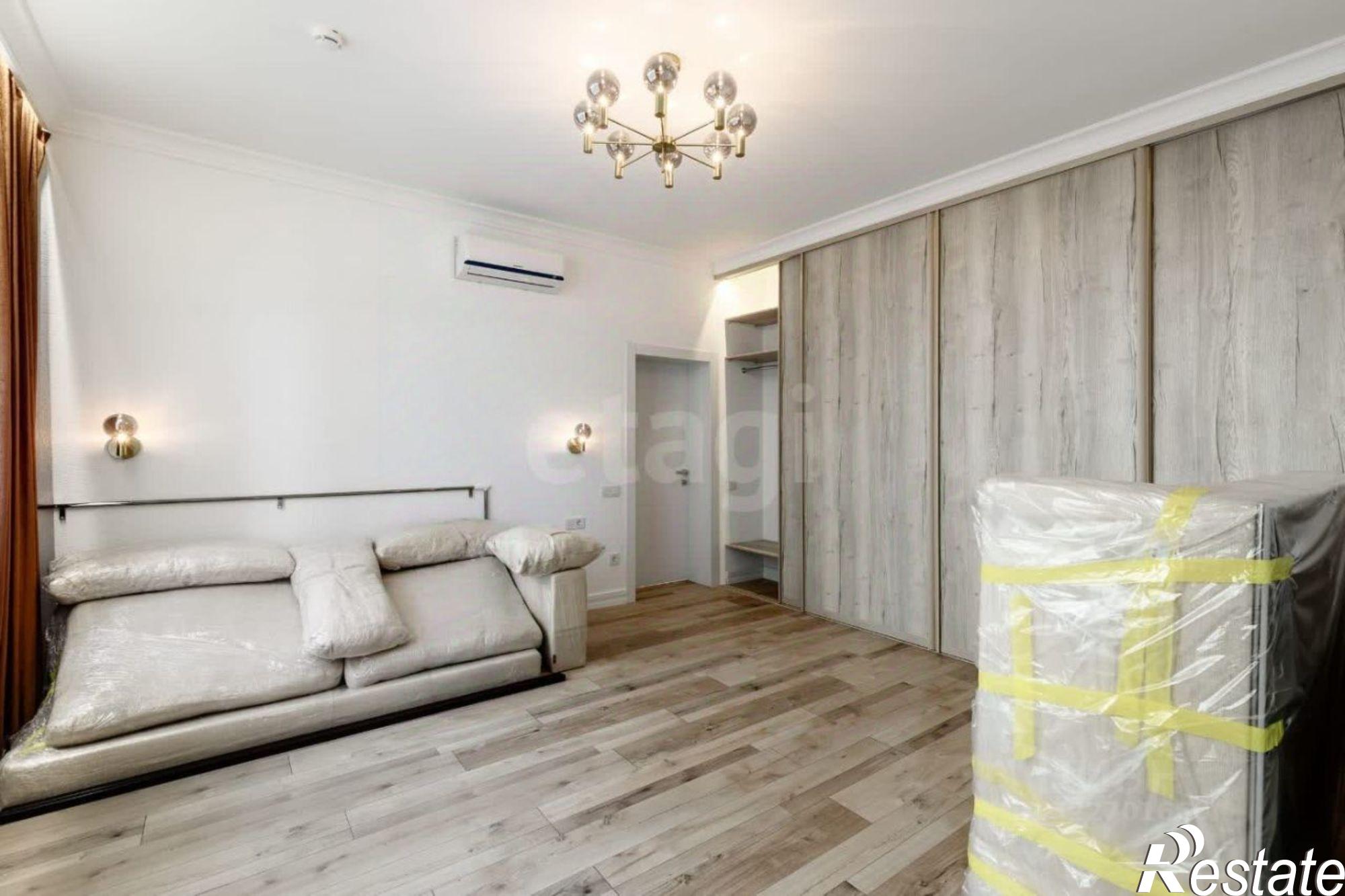 Купить квартиру за 50 000 000 рублей на Буденновский пр-кт, 2а/23б