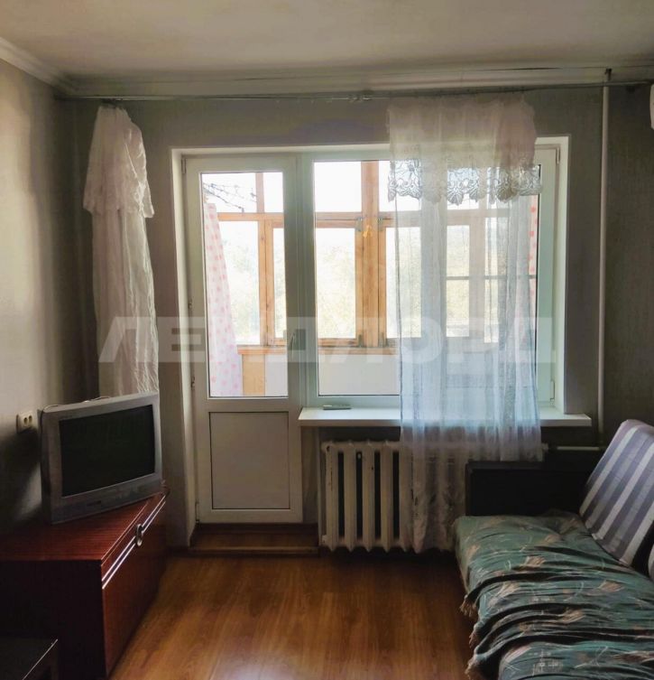 1-комн квартира улица Жмайлова, 17