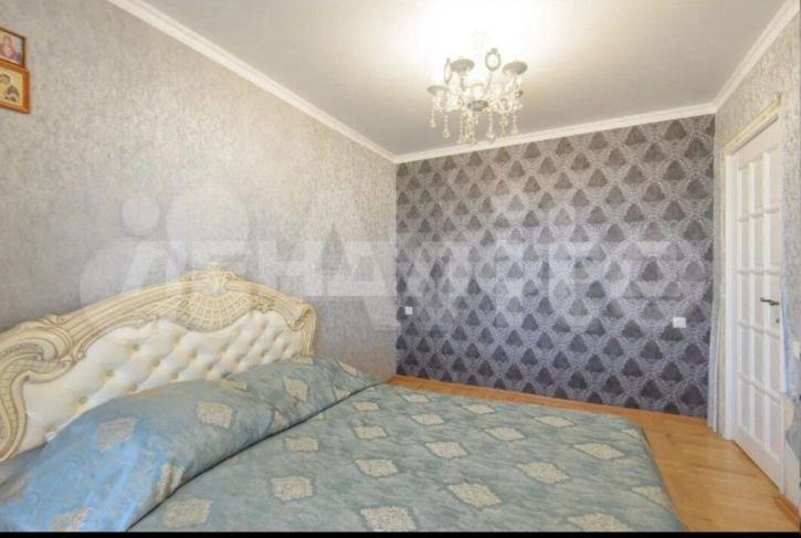 4-комн квартира 1-я Баррикадная улица, 48