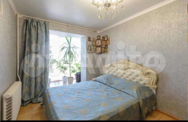 4-комн квартира 1-я Баррикадная улица, 48