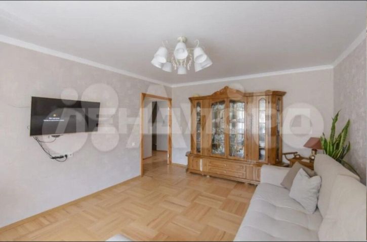 4-комн квартира 1-я Баррикадная улица, 48