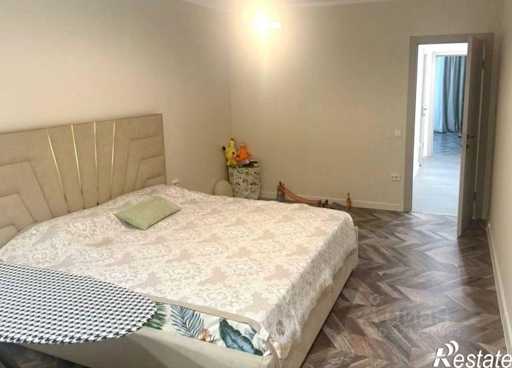 3-комн квартира ул Очаковская, 49,  д. 49