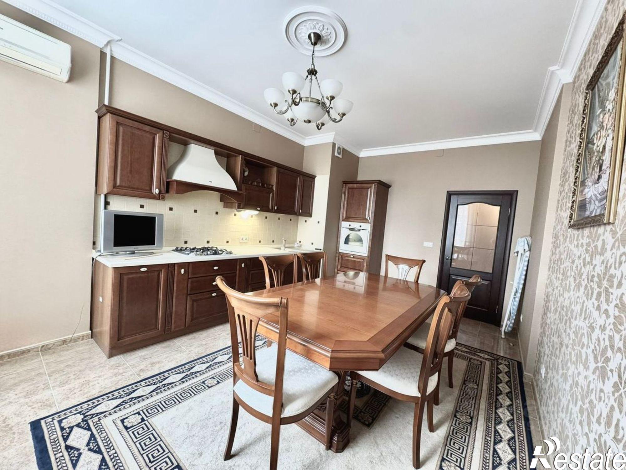 Купить квартиру за 16 900 000 рублей на пер Семашко, 117е