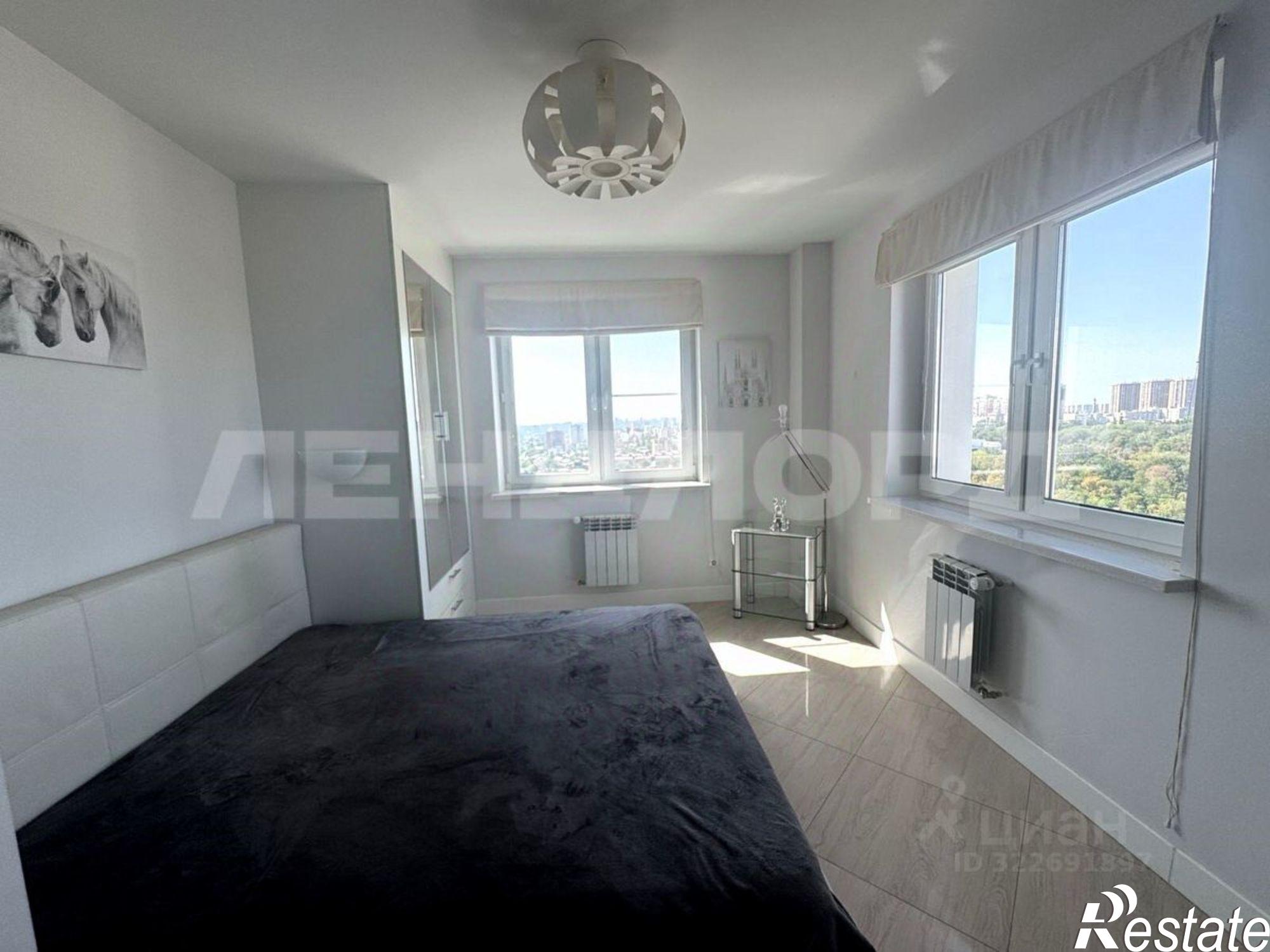 Купить квартиру за 17 000 000 рублей на улица Закруткина, 61