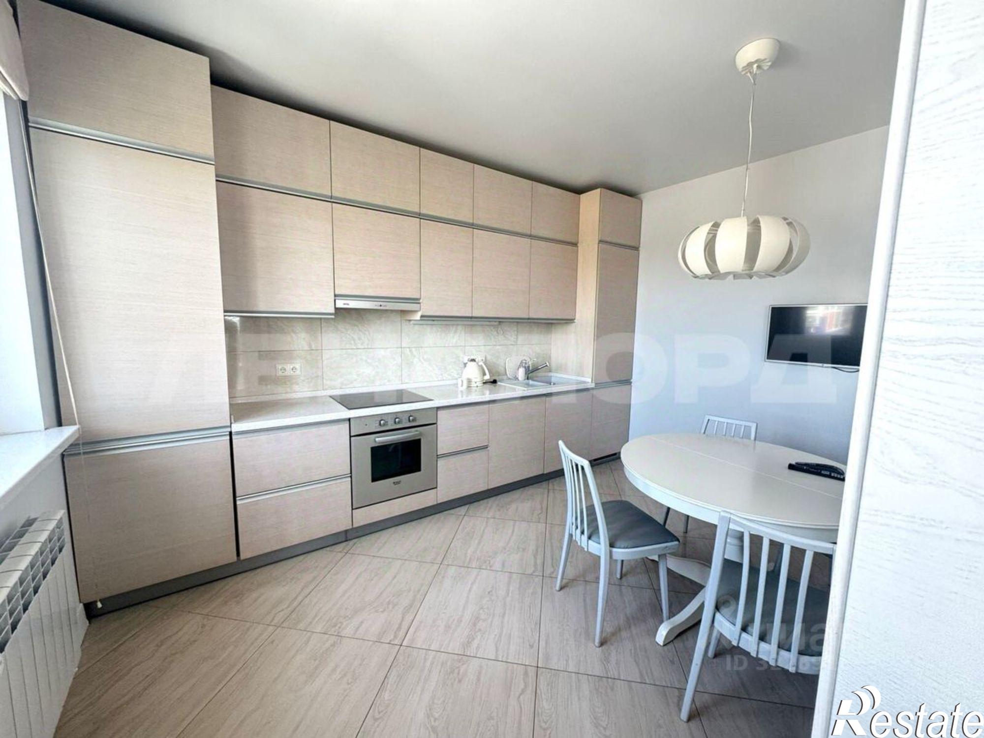 Купить квартиру за 17 000 000 рублей на улица Закруткина, 61