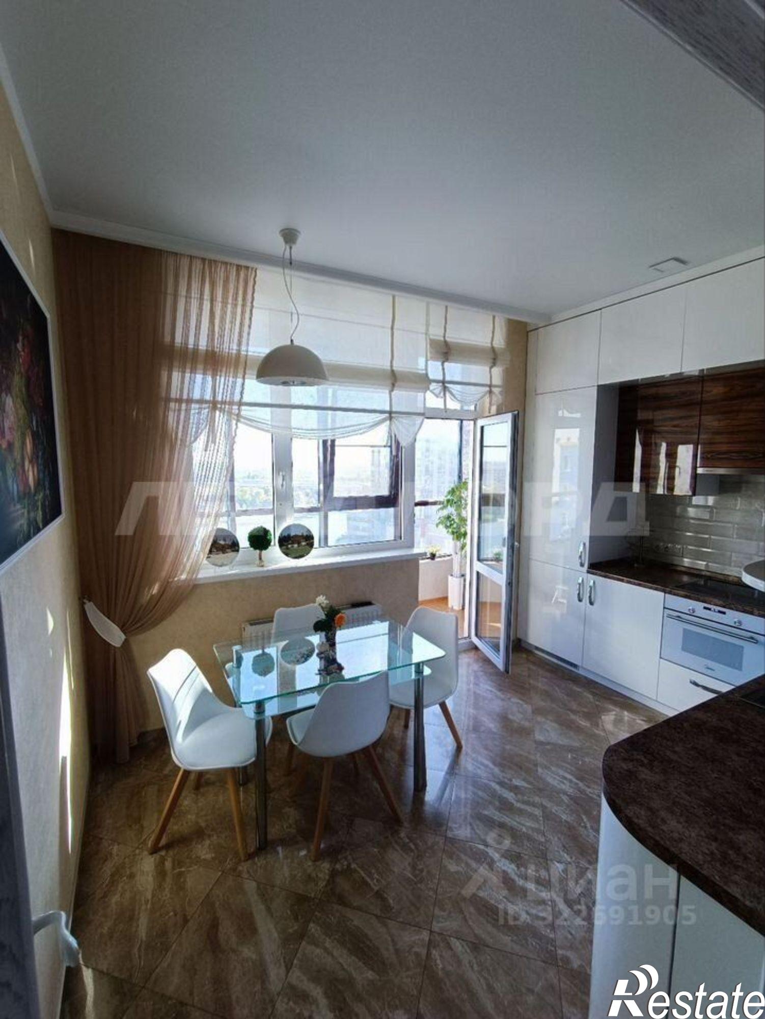 Купить квартиру за 20 000 000 рублей на пер Островского, 1а