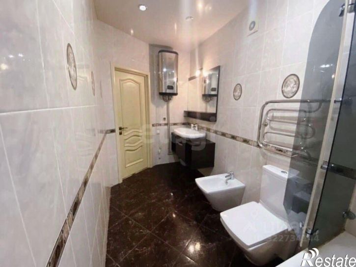 3-комн квартира Гвардейский пер, 11/1,  д. 11/1