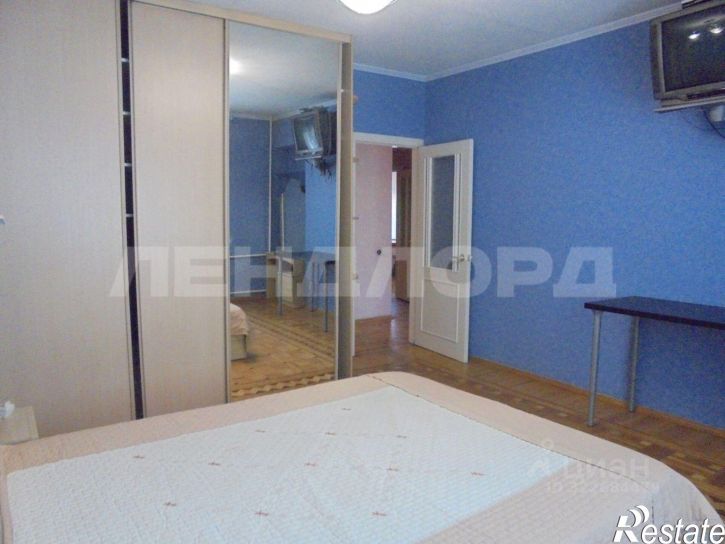 3-комн квартира ул 14-я линия, 17Г,  д. 17Г