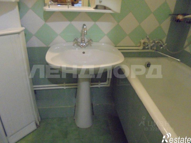 3-комн квартира ул 14-я линия, 17Г,  д. 17Г