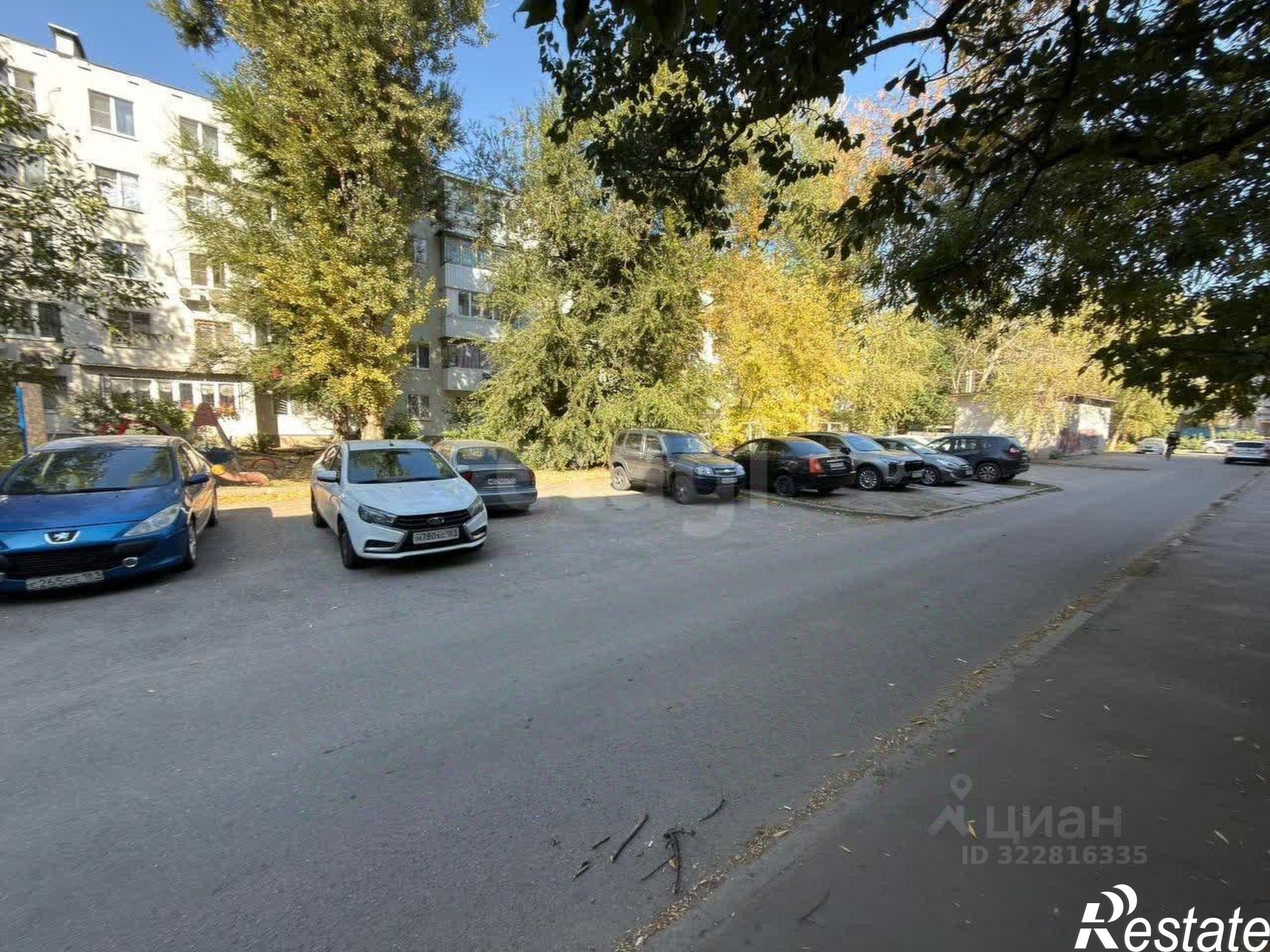 Купить квартиру за 4 900 000 рублей на пр-кт 40-летия Победы, 73/8