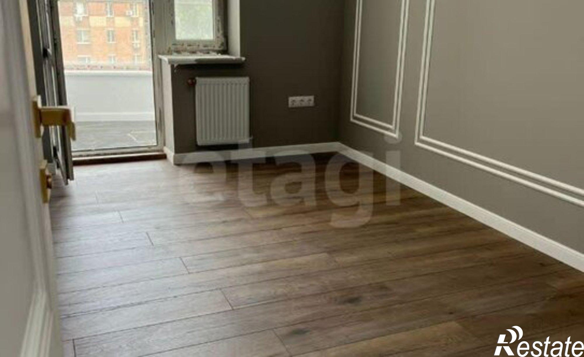 Купить квартиру за 13 500 000 рублей на улица Ларина, 45 с2