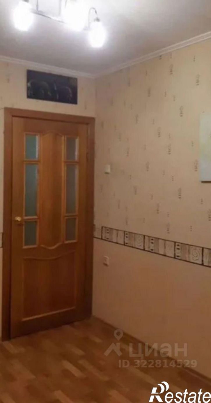 3-комн квартира проспект Стачки, 231 к1,  д. 231 к1