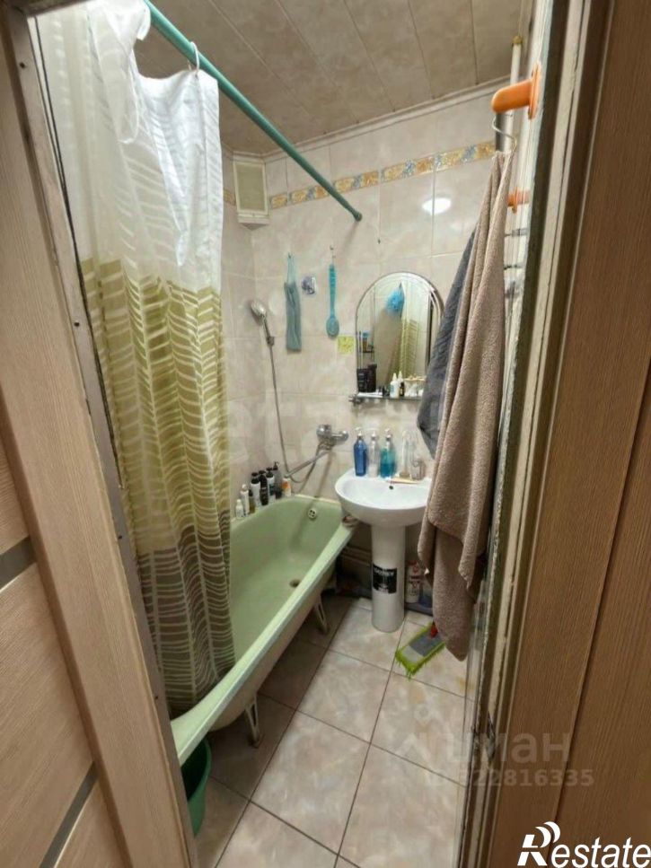 2-комн квартира пр-кт 40-летия Победы, 73/8,  д. 73/8