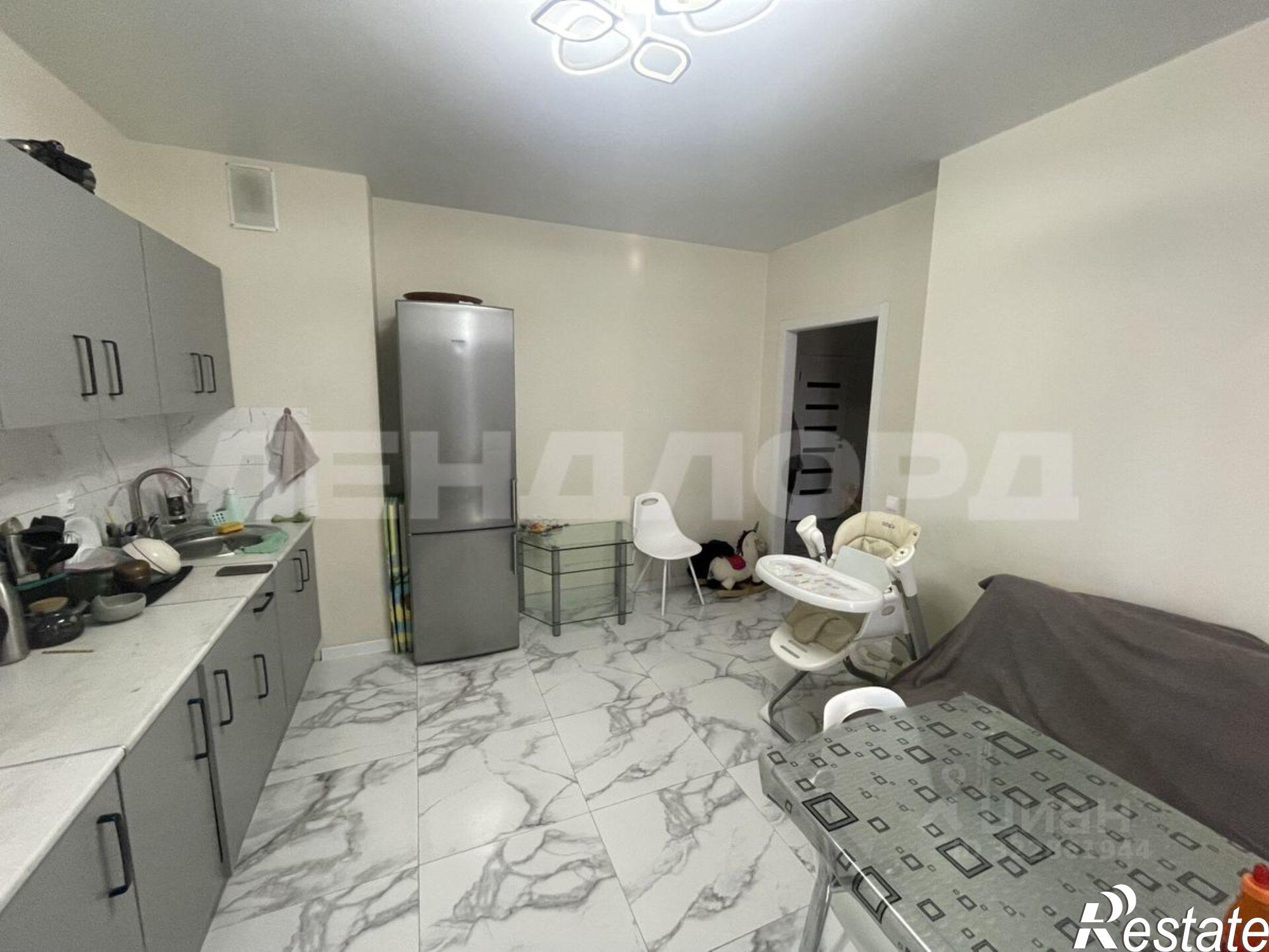 Сдать квартиру за 45 000 рублей на пр-кт 40-летия Победы, 101Ж