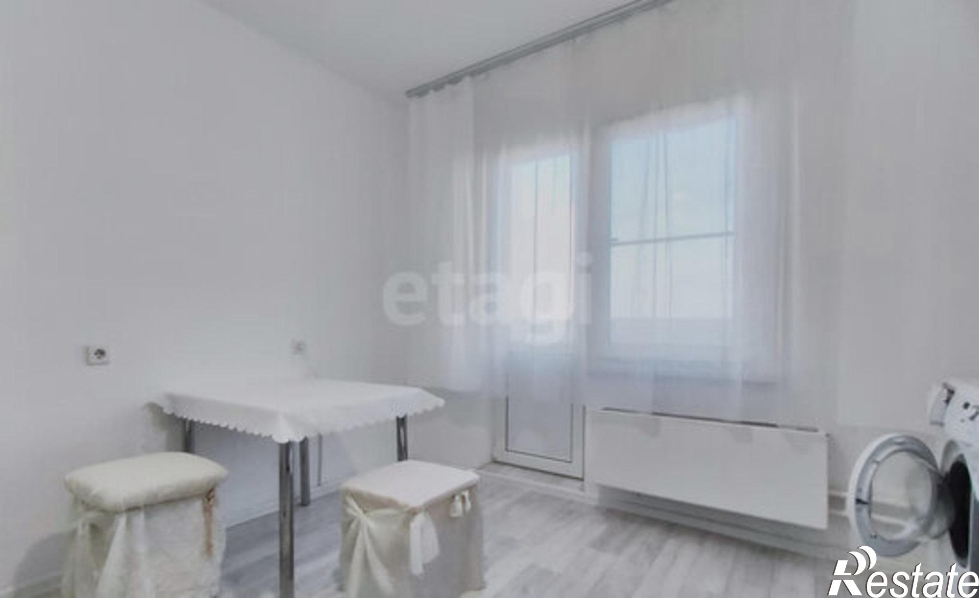 Купить квартиру за 3 700 000 рублей на Драгунская улица, 6