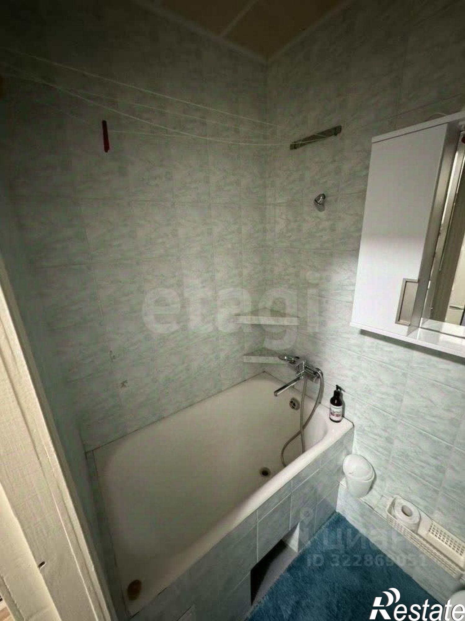 Купить квартиру за 2 350 000 рублей на пр-кт 40-летия Победы, 282/100