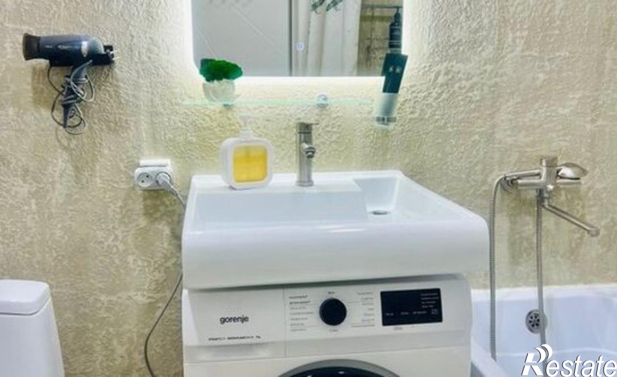 Купить квартиру за 5 100 000 рублей на улица Ерёменко, 96/1