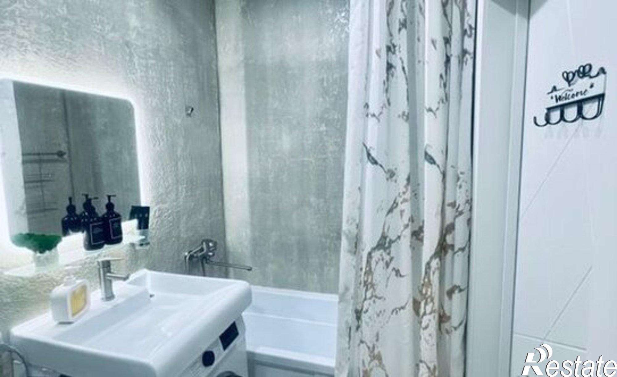 Купить квартиру за 5 100 000 рублей на улица Ерёменко, 96/1