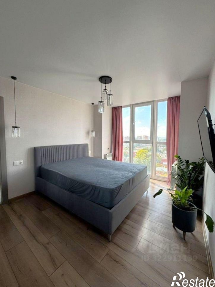 2-комн квартира улица Воровского, 17 с1,  д. 17 с1